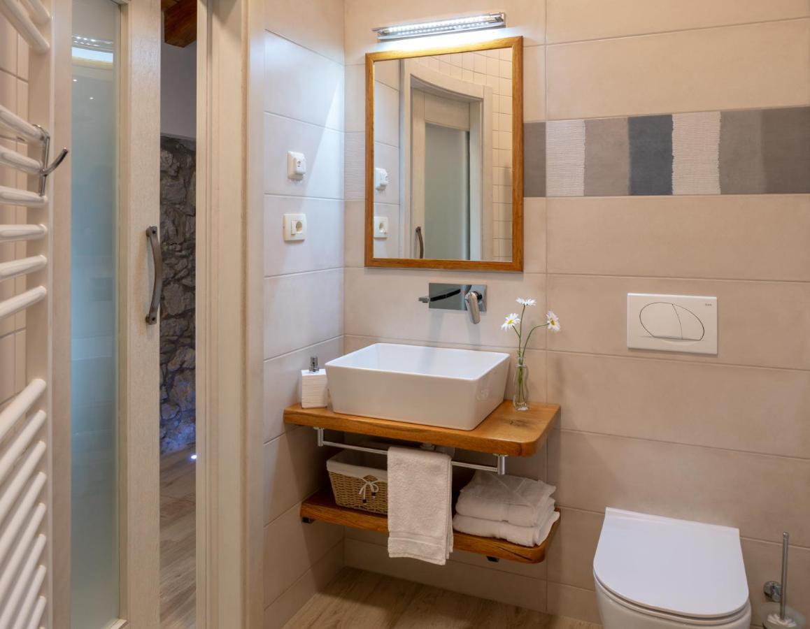 Apartmaji In Sobe Odlicna Hisa Штаньел Экстерьер фото