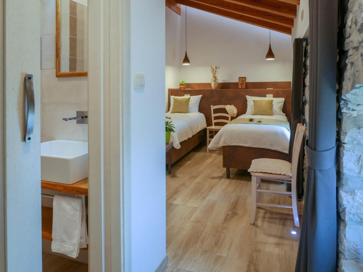 Apartmaji In Sobe Odlicna Hisa Штаньел Экстерьер фото