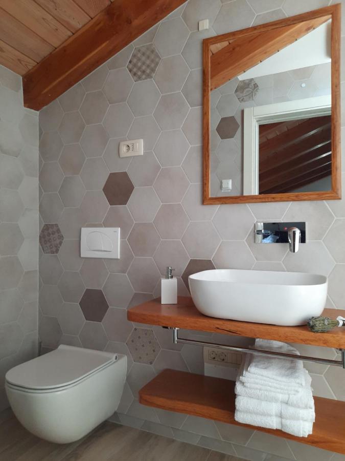 Apartmaji In Sobe Odlicna Hisa Штаньел Экстерьер фото
